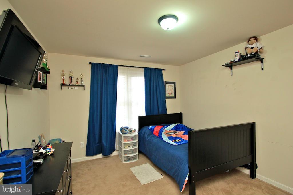 10724 Colbys Lane King George, VA 22485 - Photo 17 of 25 Bedroom