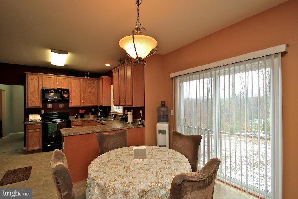 10724 Colbys Lane King George, VA 22485 - Photo 8 of 25 Kitchen