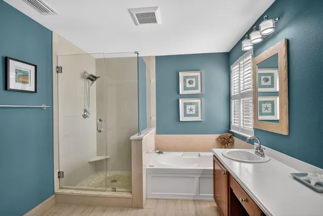 $575,000 | 231 Berenger Walk, Royal Palm Beach, FL 33414