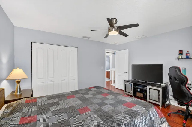 $575,000 | 231 Berenger Walk, Royal Palm Beach, FL 33414