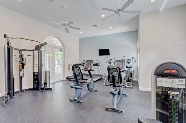$575,000 | 231 Berenger Walk, Royal Palm Beach, FL 33414