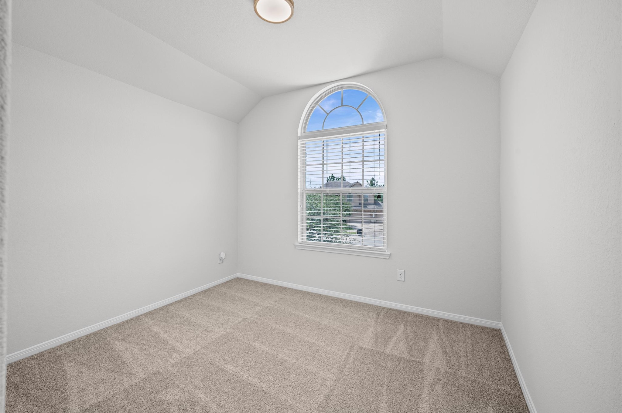 5635 Glenfield Spring Lane Spring, TX 77389 - Photo 26 of 43