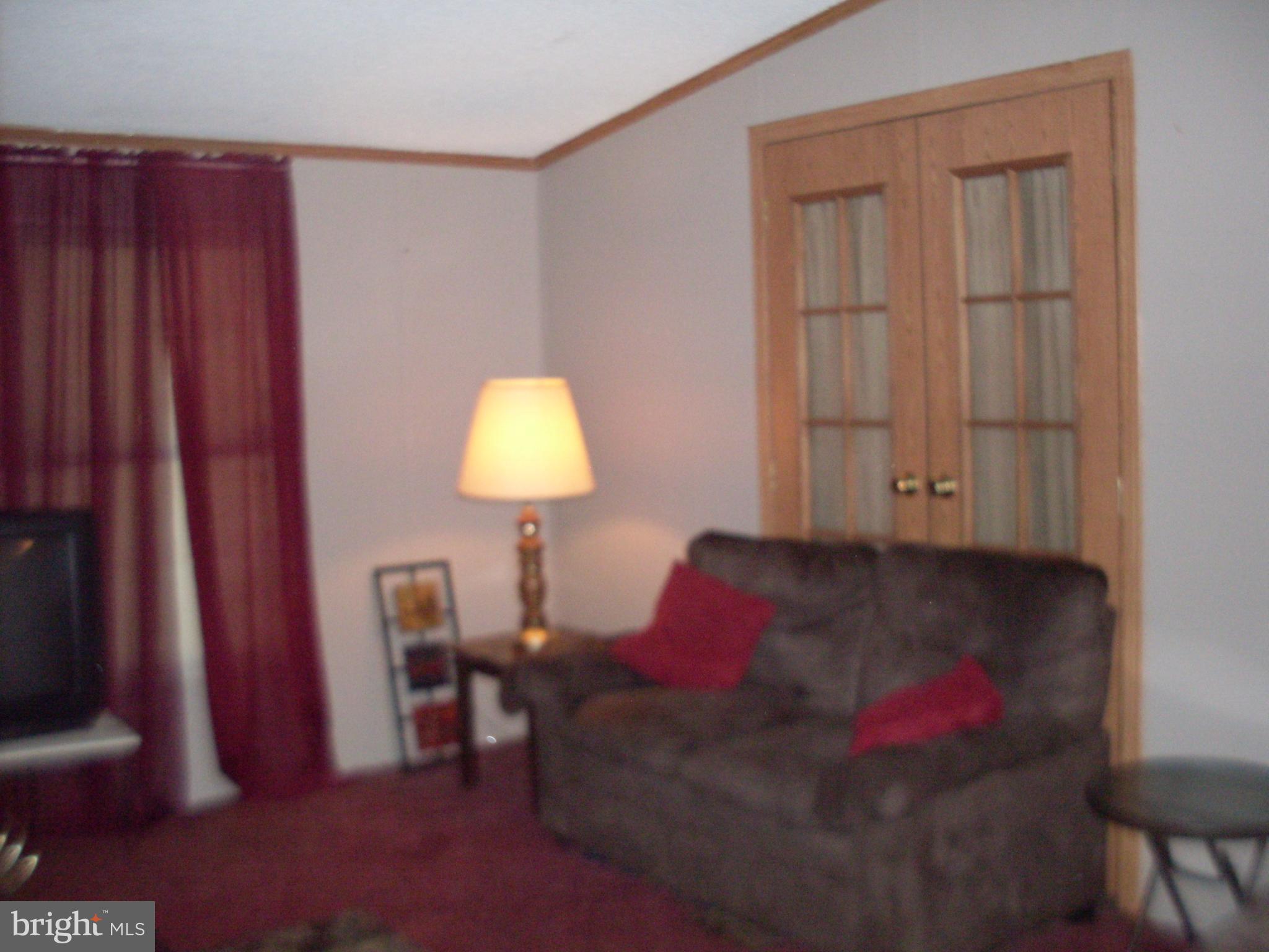 30983 McCormick Swamp Road Princess Anne, MD 21853 - Photo 12 of 27 Family Room