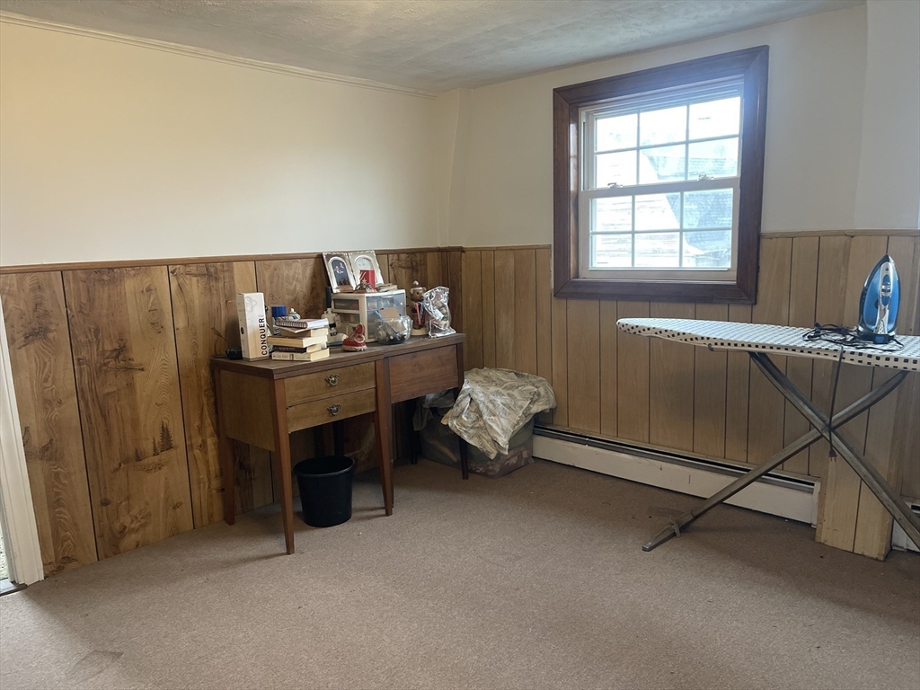 70 Wheaton Avenue Rehoboth, MA 02769 - Photo 20 of 42 a living room with furniture