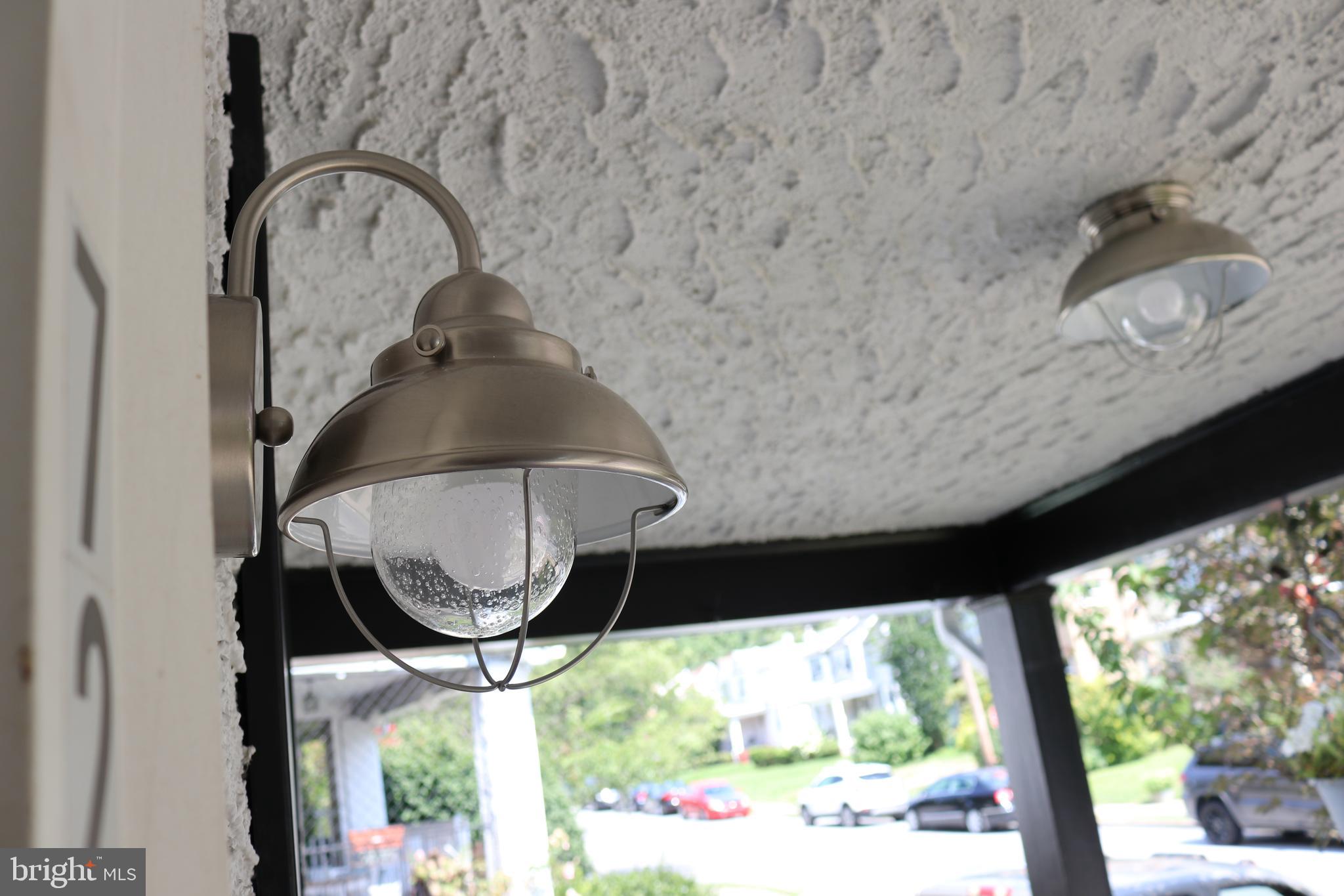 726 Humphreys Road Ardmore, PA 19003 - Photo 2 of 22