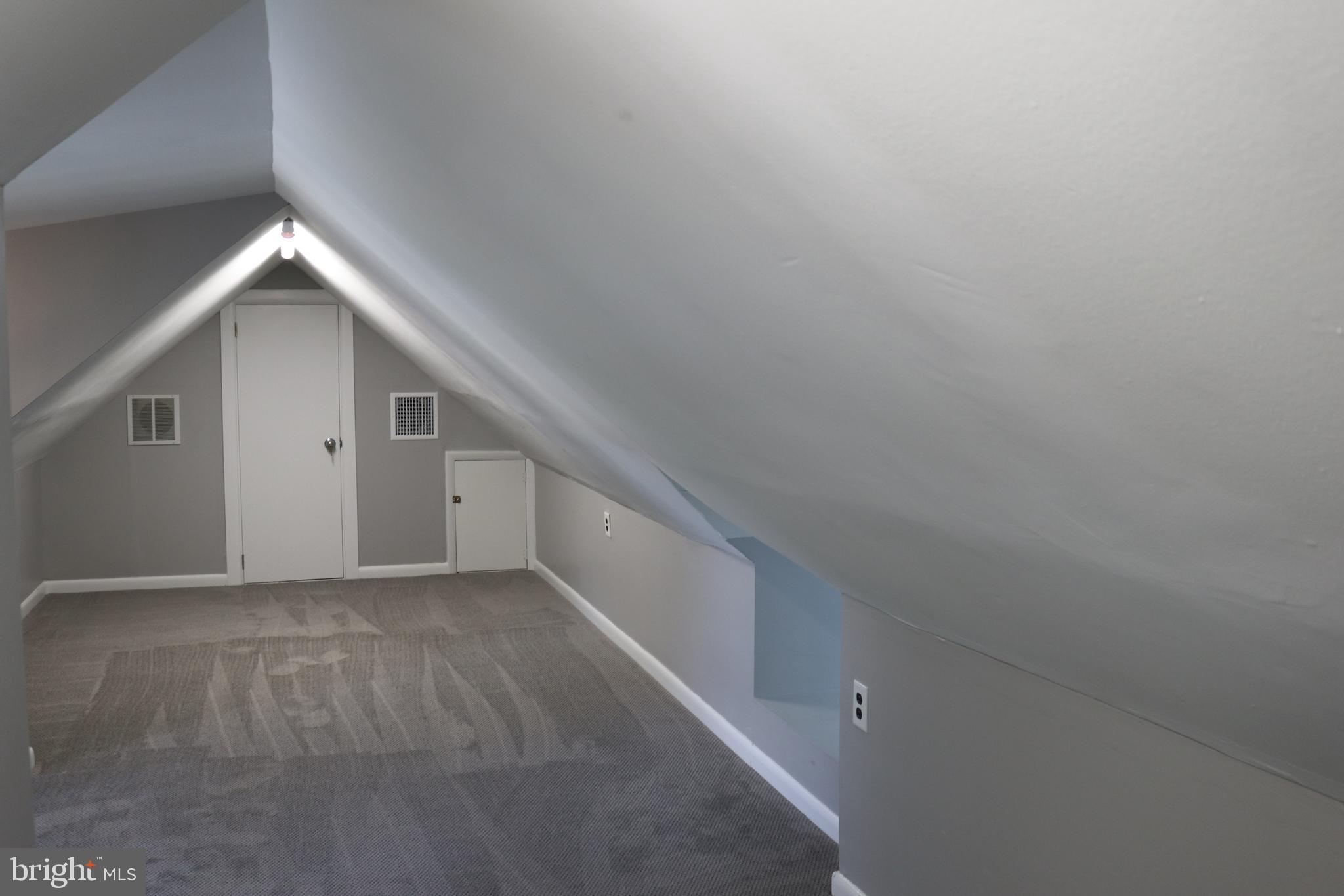 726 Humphreys Road Ardmore, PA 19003 - Photo 18 of 22