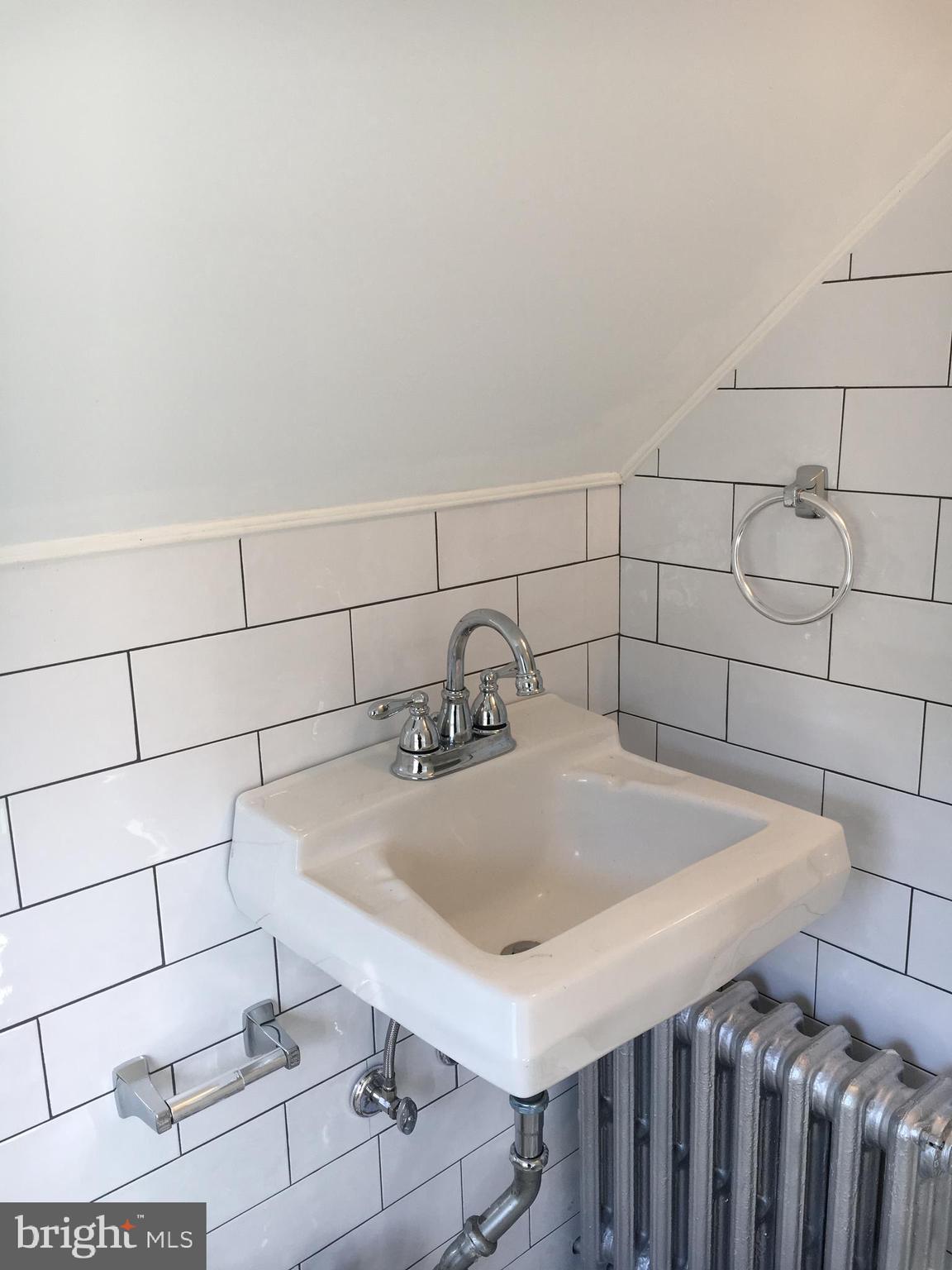 726 Humphreys Road Ardmore, PA 19003 - Photo 20 of 22