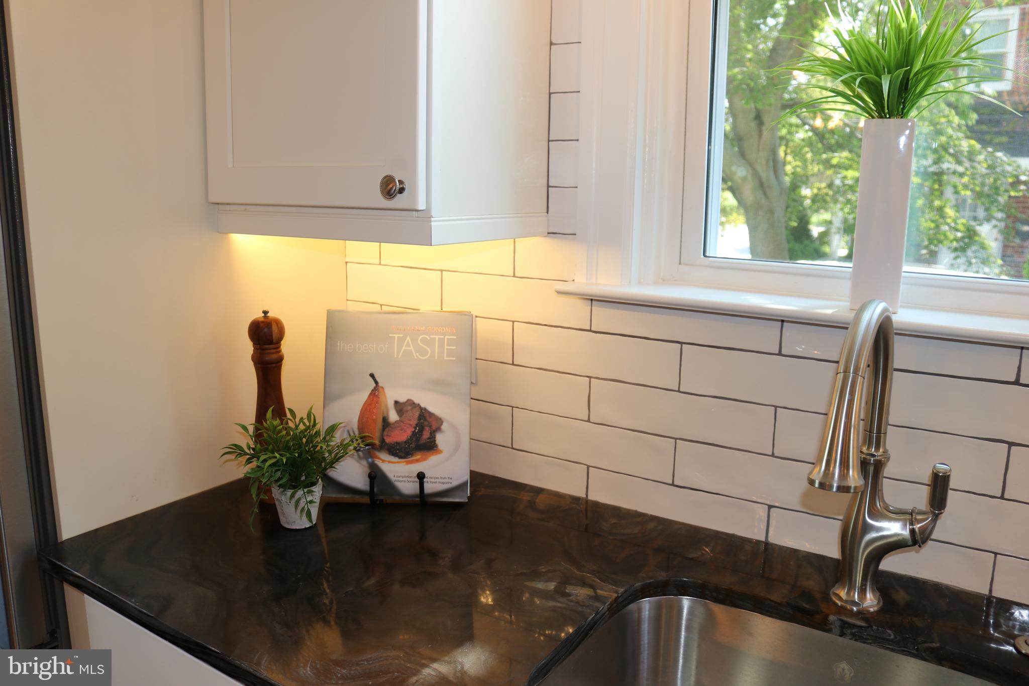 726 Humphreys Road Ardmore, PA 19003 - Photo 9 of 22