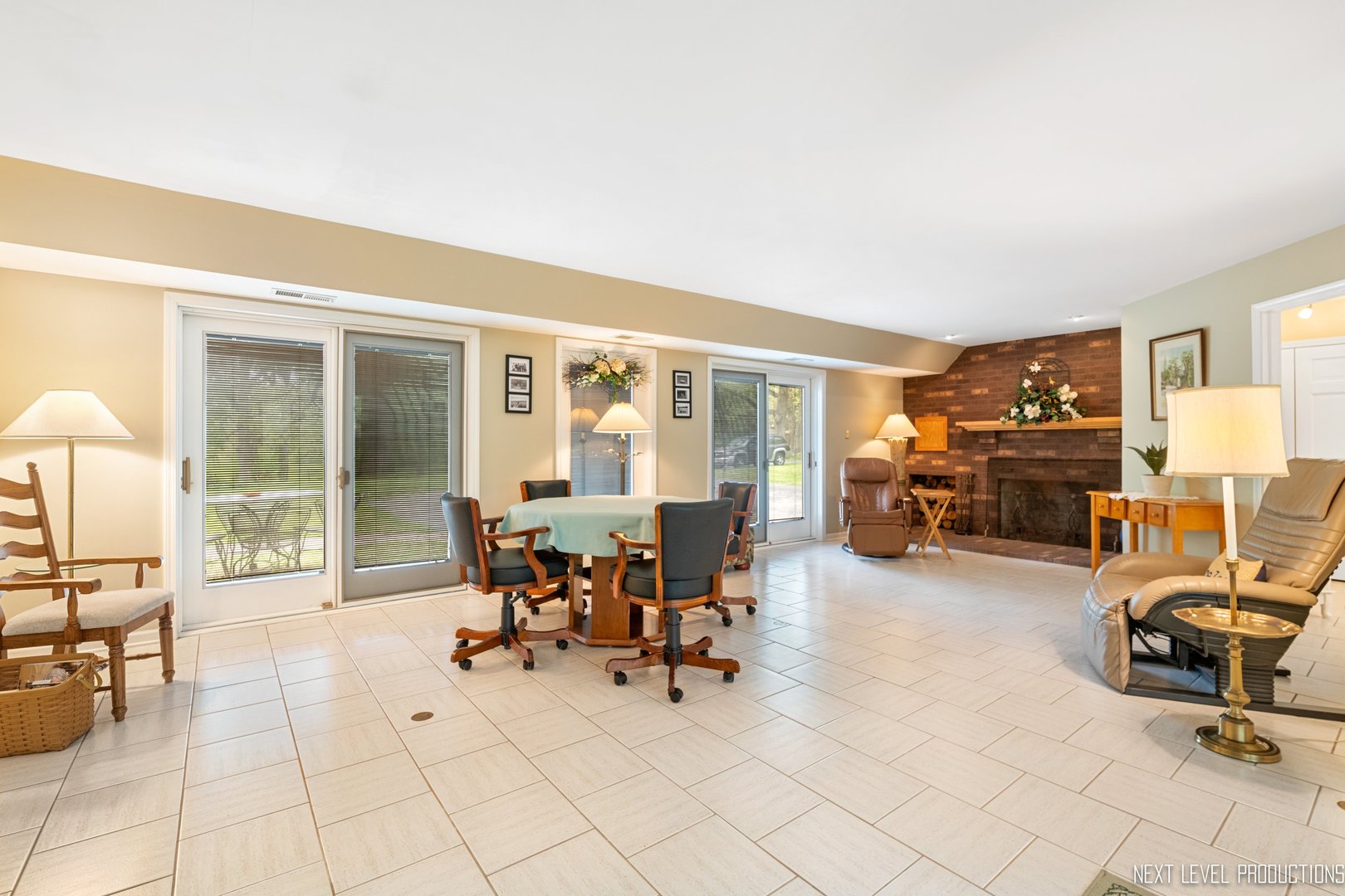 41W898 Beith Road Elburn, IL 60119 - Photo 43 of 82 a view of a livingroom with furniture and a large window