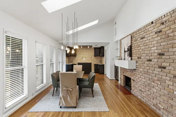 $3,600 | 531 Azaleadell Drive, Houston, TX 77018