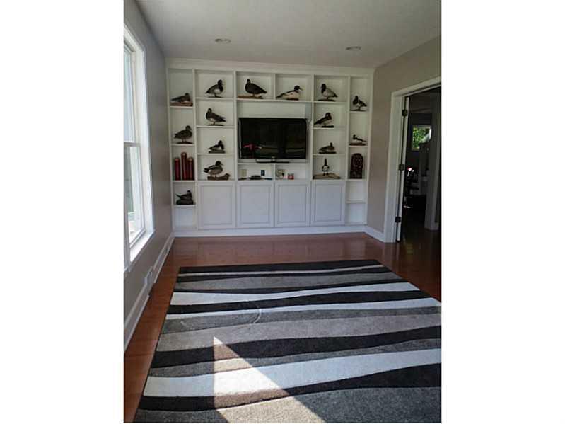 3807 Dickey Road Gibsonia, PA 15044 - Photo 17 of 25 Den/Family/Great Room.