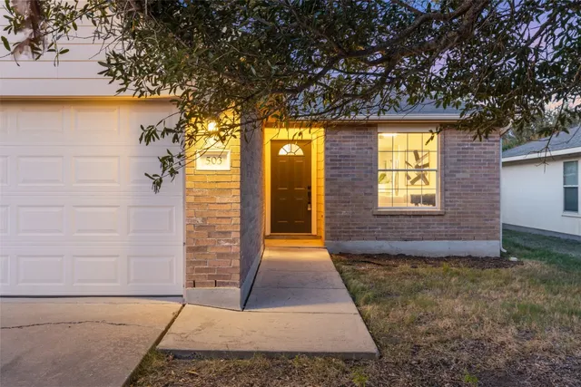 $269,900 | 503 Blanco Woods Boulevard, Elgin, TX 78621