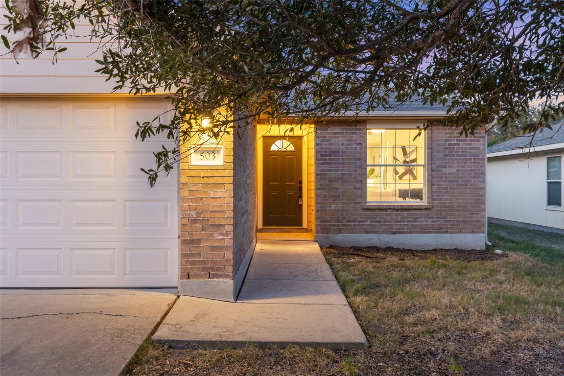503 Blanco Woods Boulevard Elgin, TX 78621 - Photo 15 of 18