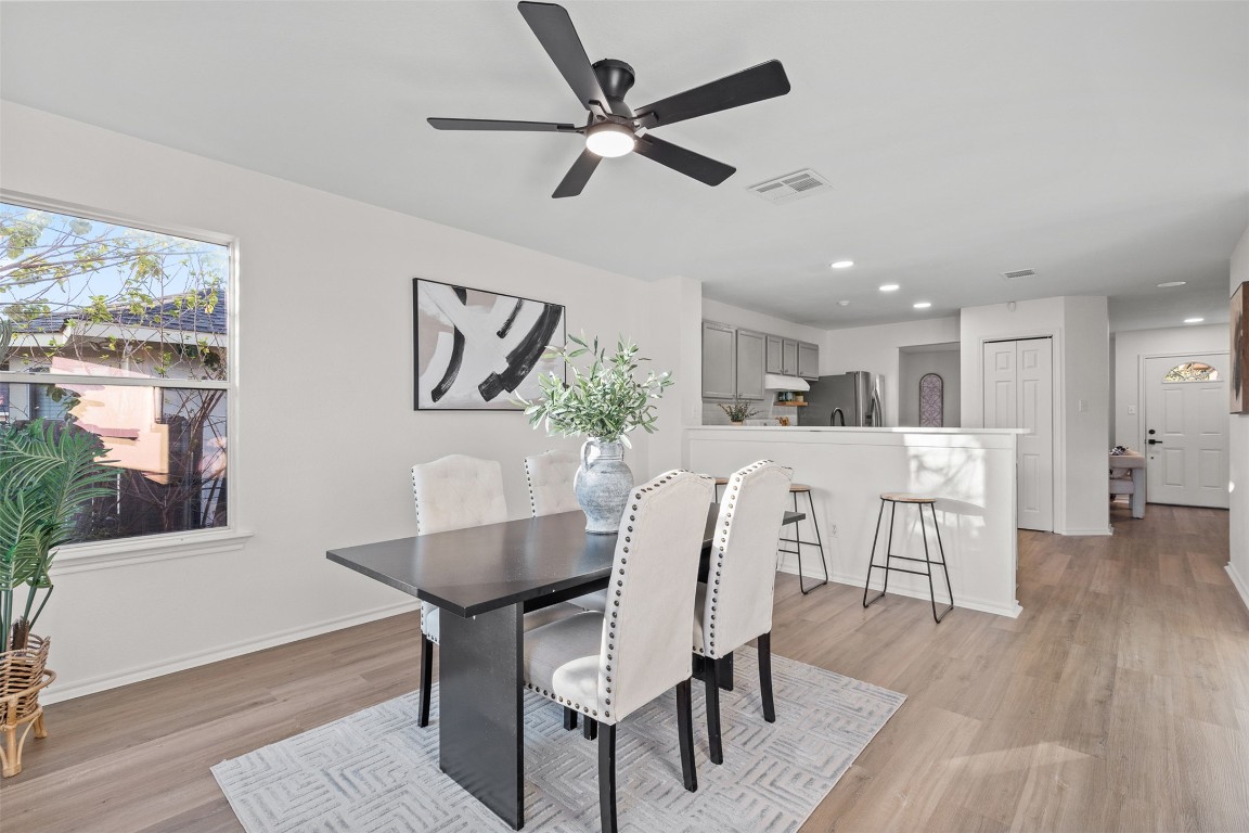 503 Blanco Woods Boulevard Elgin, TX 78621 - Photo 5 of 18