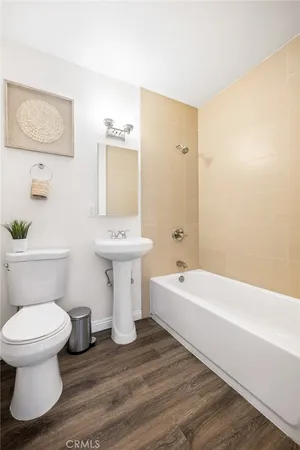 $5,100,000 | 31 North Parkwood Avenue, Pasadena, CA 91107