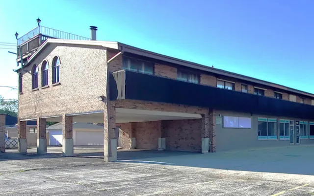 $2,650 | 5643 South Harlem Avenue, Unit 2S, Chicago, IL 60638