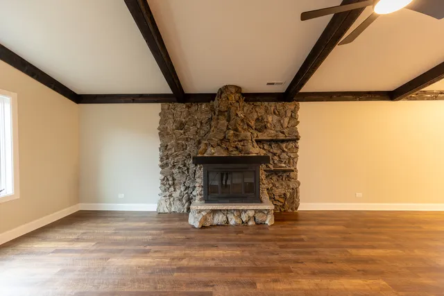 $2,650 | 5643 South Harlem Avenue, Unit 2S, Chicago, IL 60638