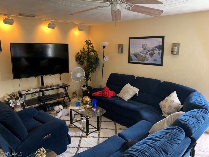 18541 Iris Road Fort Myers, FL 33967 - Photo 22 of 24 Gallery Image 22