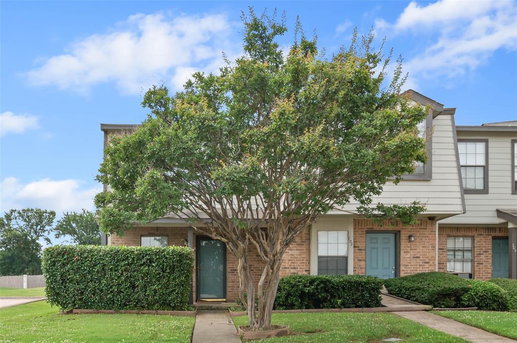 700 West Collins Street Denton, TX 76201 - Photo 2 of 36