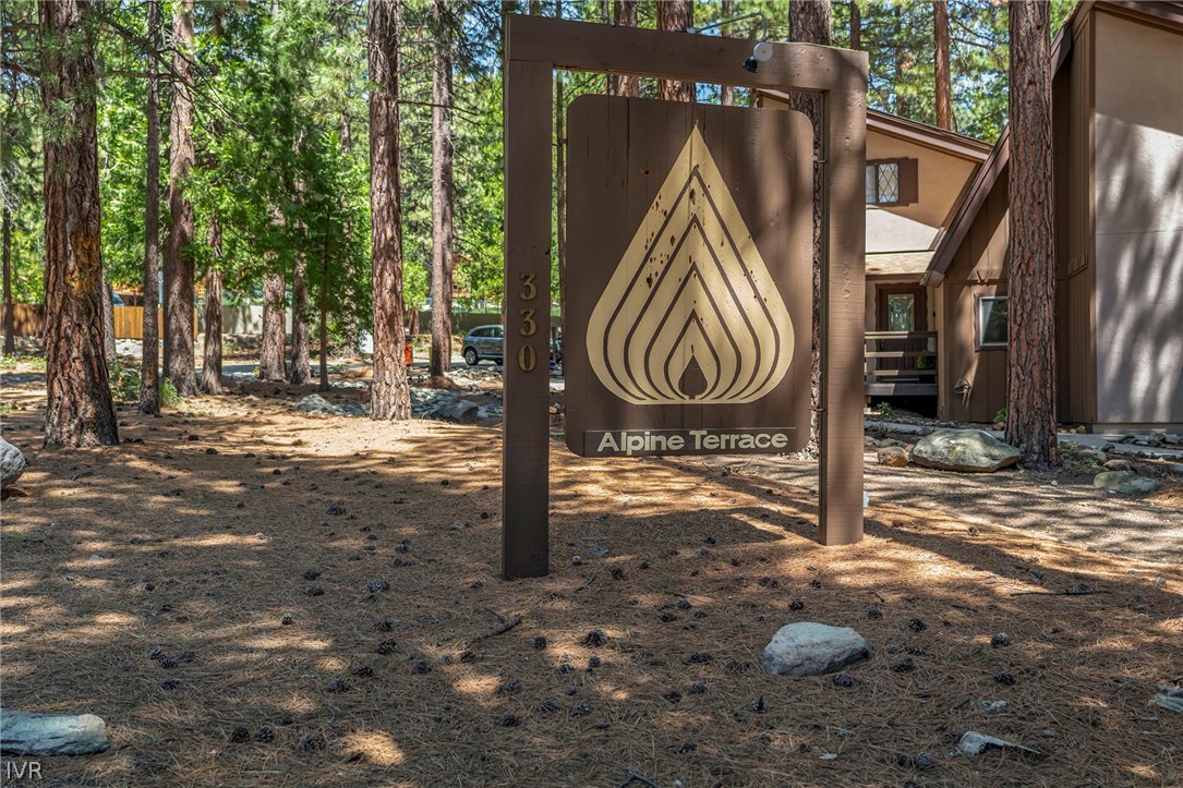 330 Ski Way, Unit 19 Incline Village, NV 89451 - Photo 22 of 40 Complex Entrance