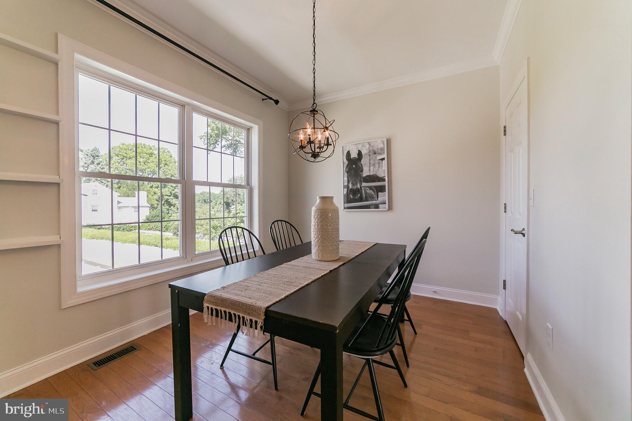 7240 Ridge Avenue Philadelphia, PA 19128 - Photo 12 of 27 Dining Room
