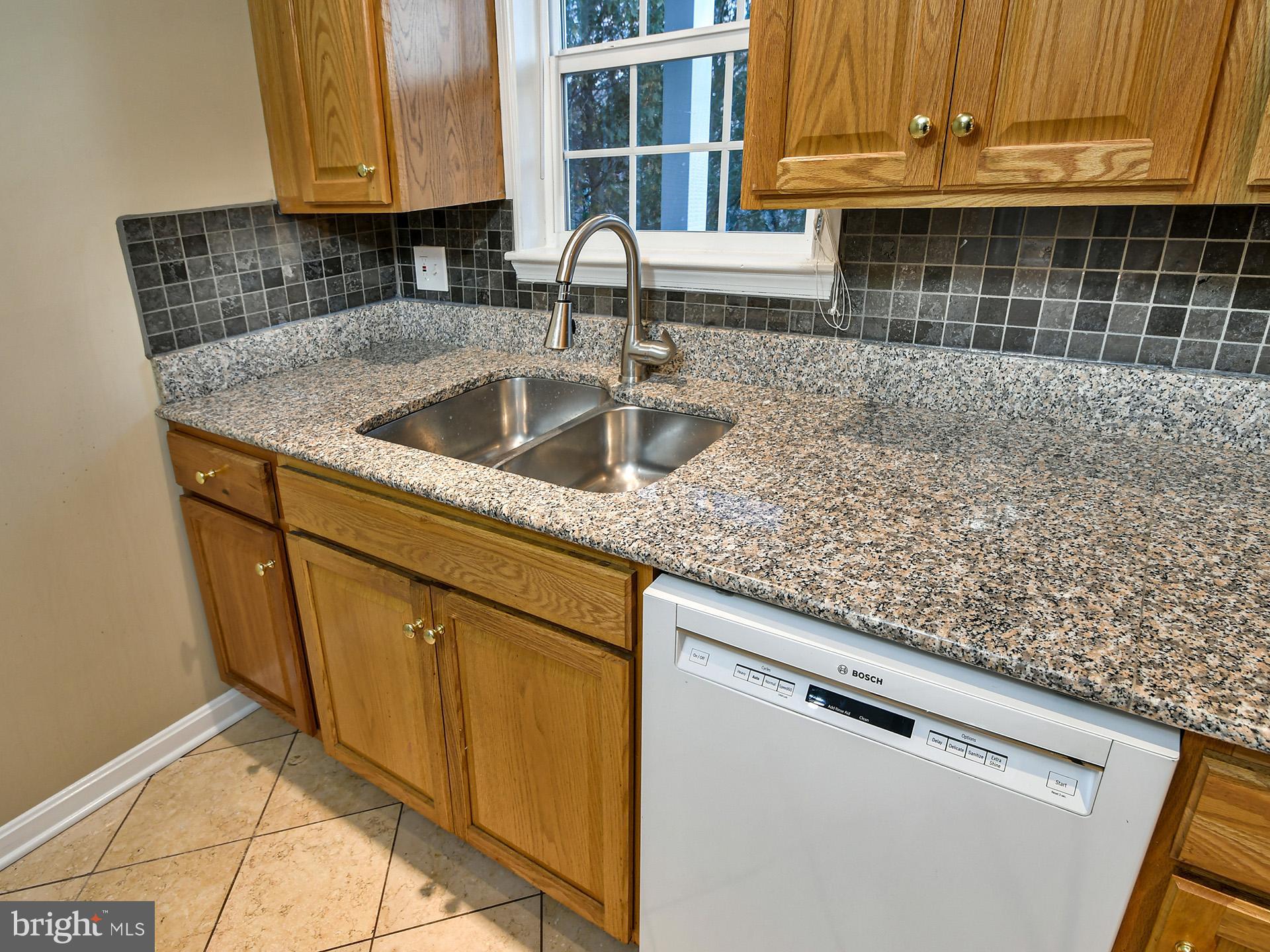 8770 Grasmere Court Fort Washington, MD 20744 - Photo 11 of 33 Kitchen