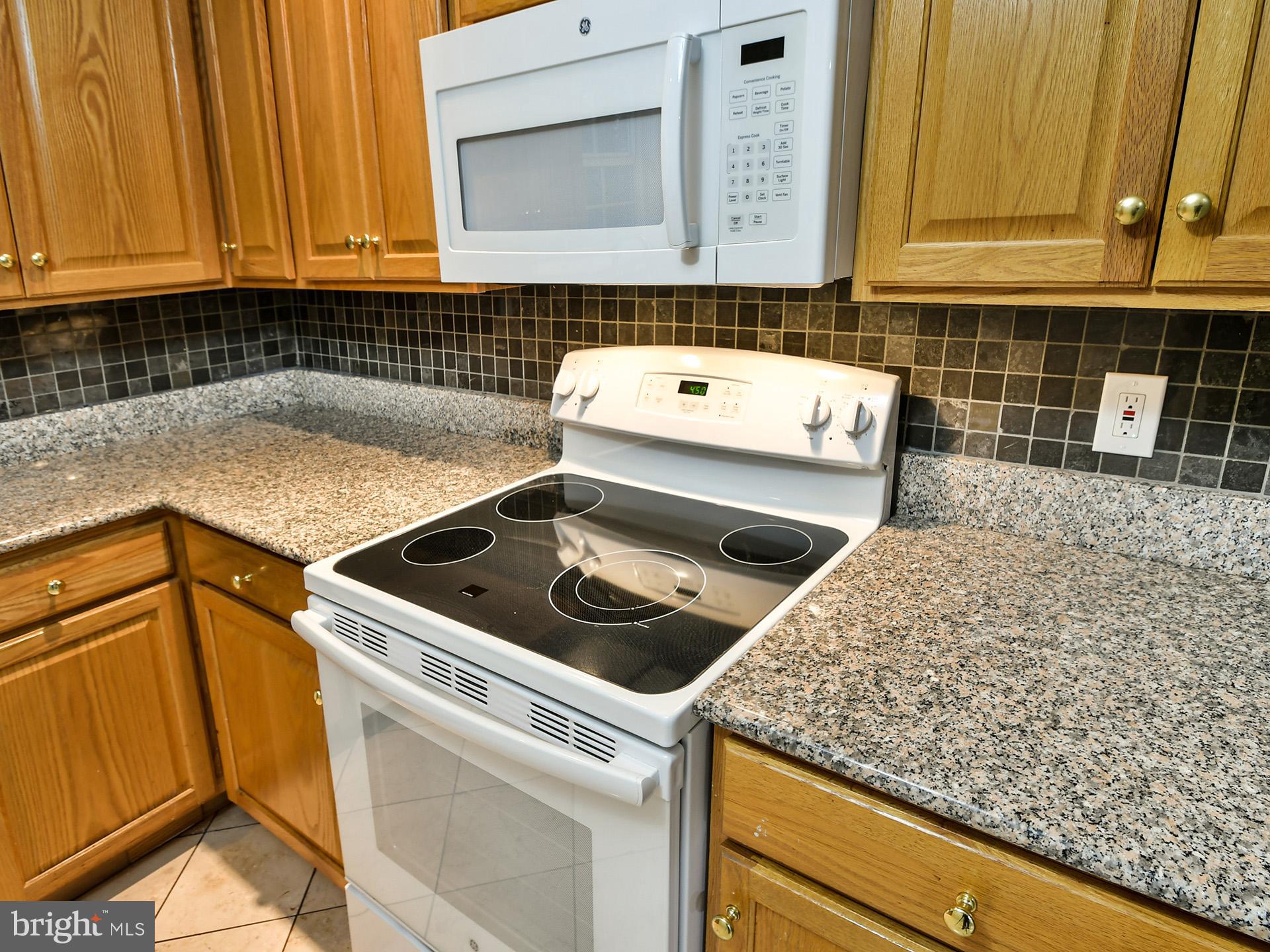 8770 Grasmere Court Fort Washington, MD 20744 - Photo 10 of 33 Kitchen