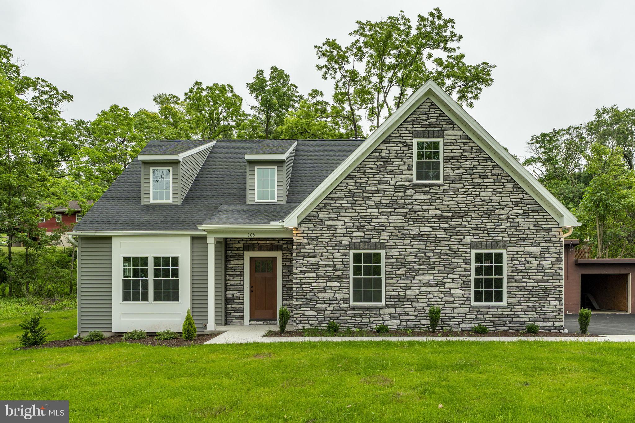 105 Lake Road Elizabethtown, PA 17022 - Photo 3 of 61 Gallery Image 3