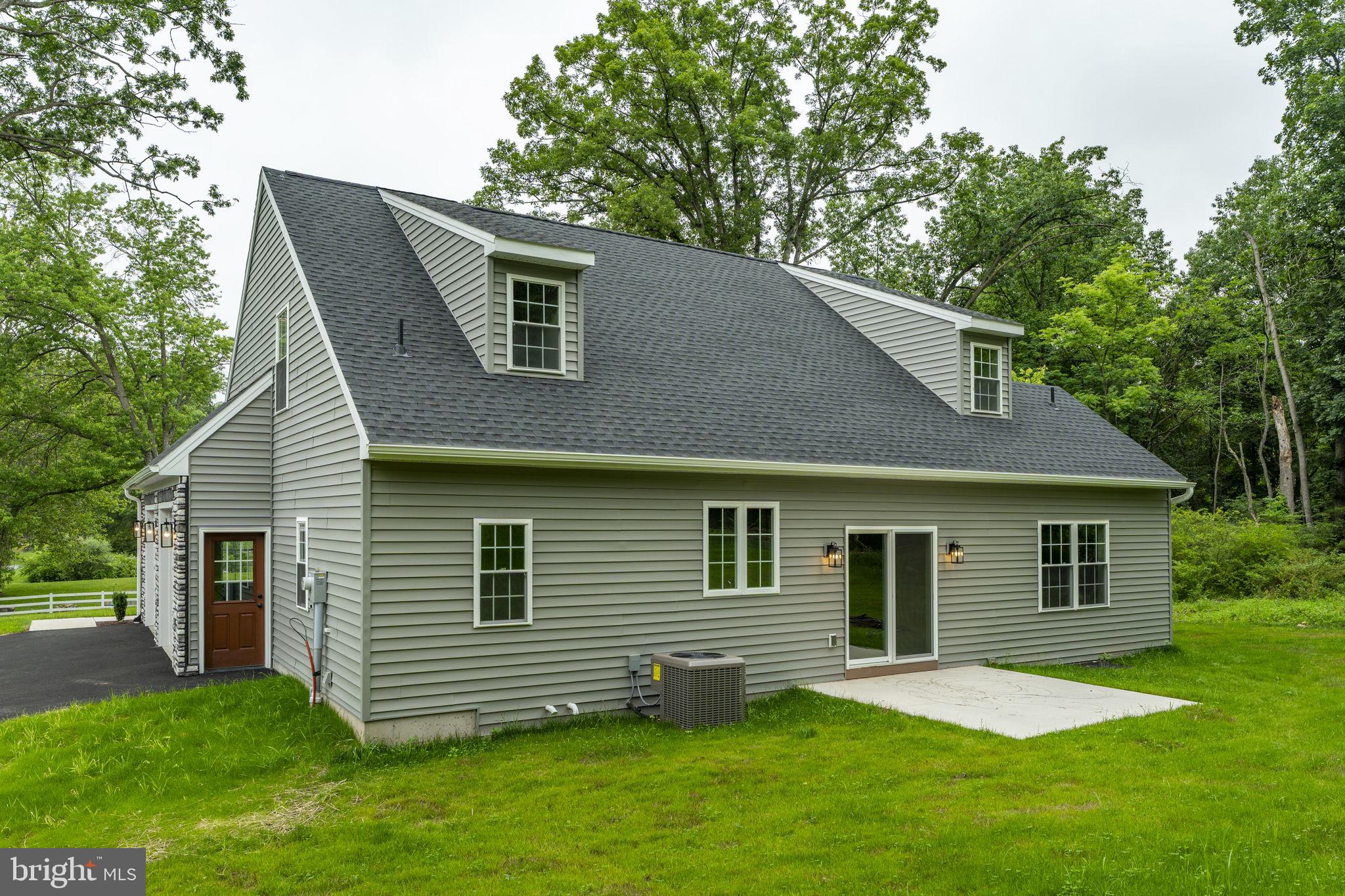 105 Lake Road Elizabethtown, PA 17022 - Photo 42 of 61 Gallery Image 42