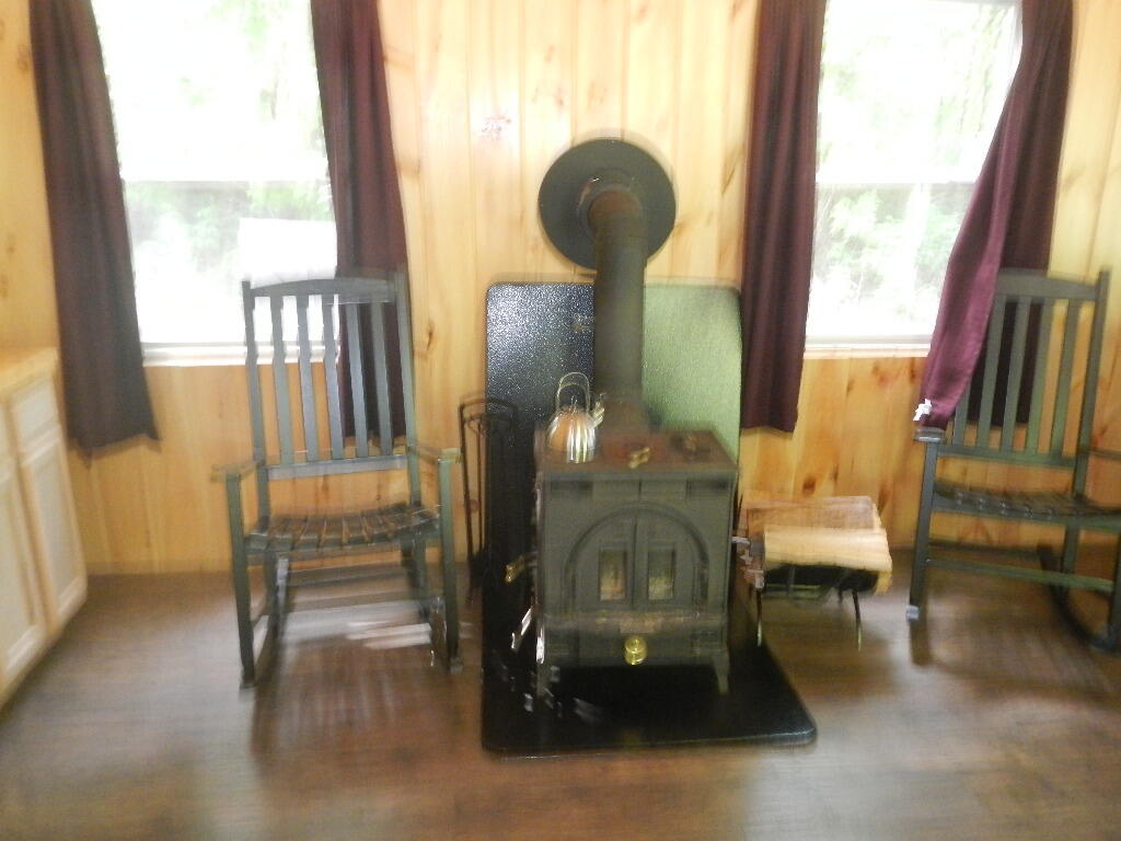 607 Burlington Beach Road Burlington, ME 04417 - Photo 7 of 27 DSCN9512