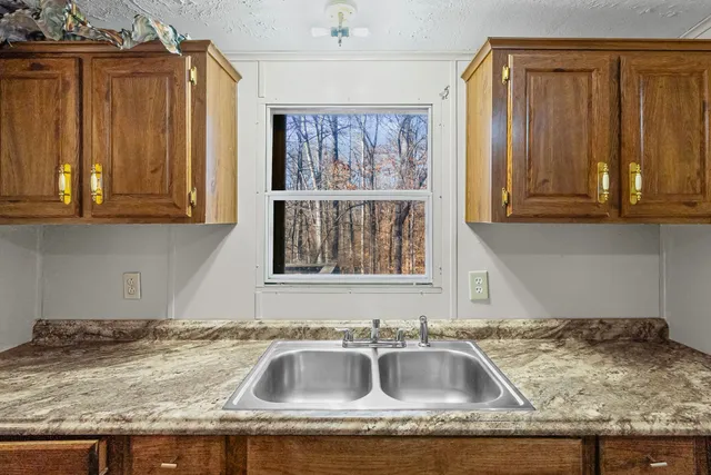 $199,000 | 1105 Valley View Road, Ashland City, TN 37015