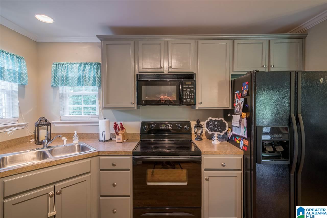2732 Snow Rogers Road Gardendale, AL 35071 - Photo 13 of 37