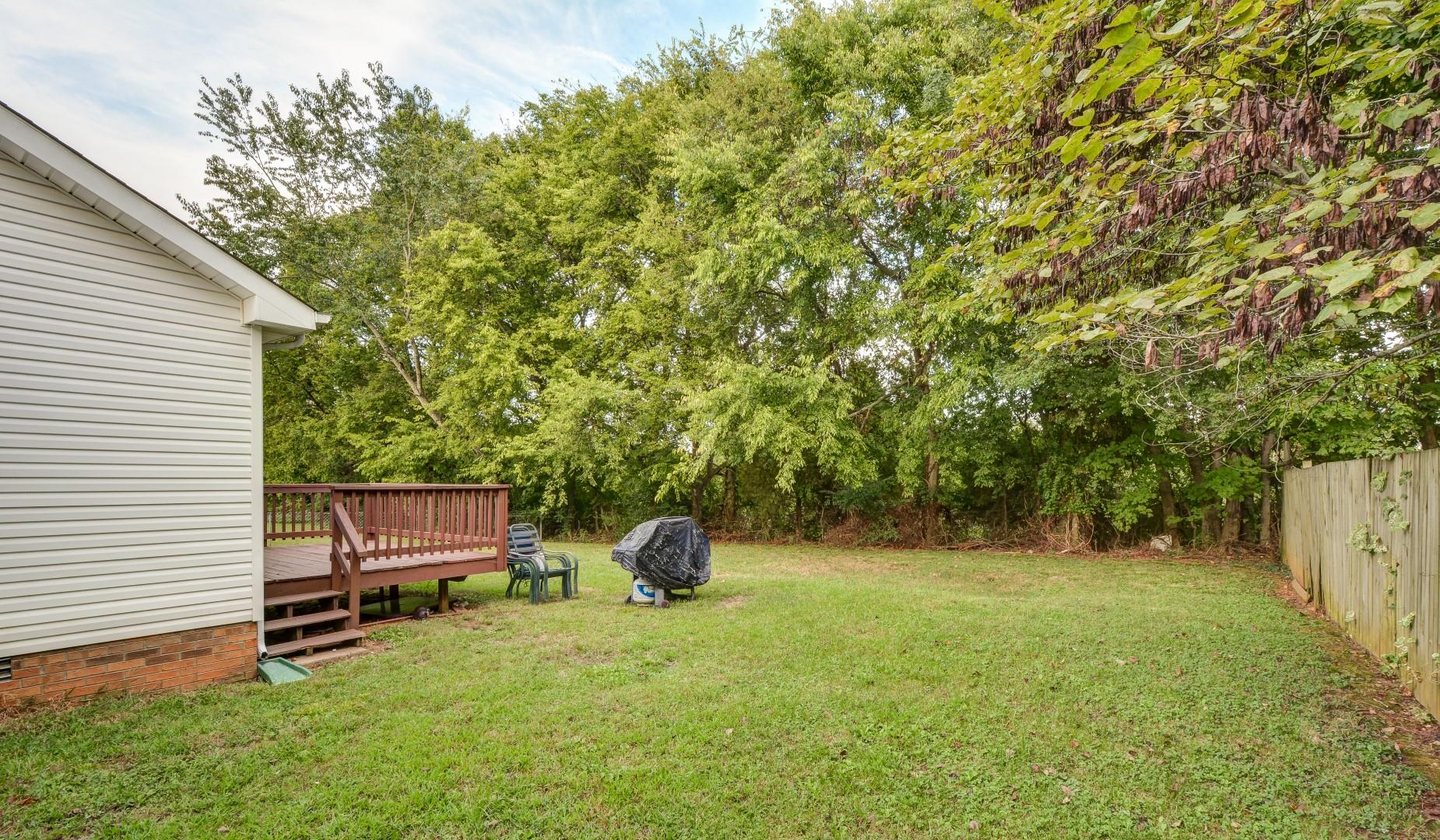 442 Carter Road Clarksville, TN 37042 - Photo 8 of 30 Gallery Image 8