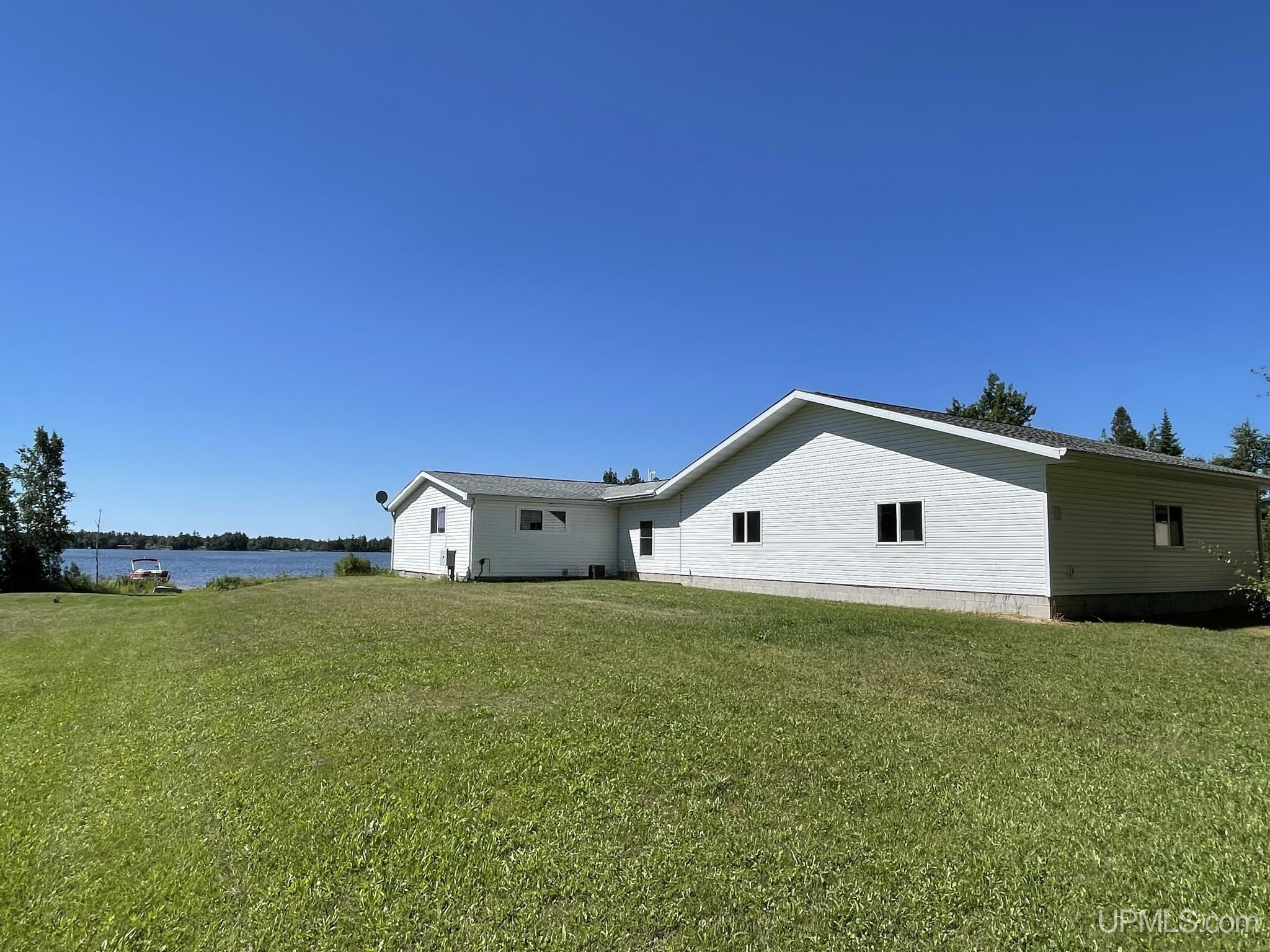 3319 North Gulliver Lake Road Gulliver, MI 49840 - Photo 51 of 62