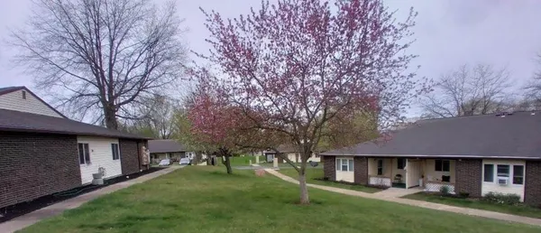 $1,065 | 669 Oak Court Drive, Lodi, OH 44254