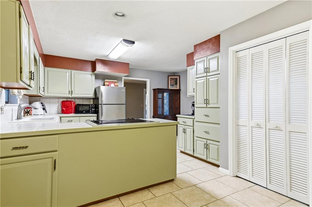 505 Old Mission Road Brunswick, GA 31525 - Photo 18 of 35 Photo 18
