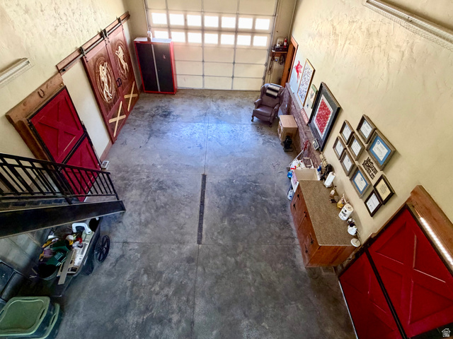 202 375 West Providence, UT 84332 - Photo 42 of 61 View of the endless possibilities of this barn