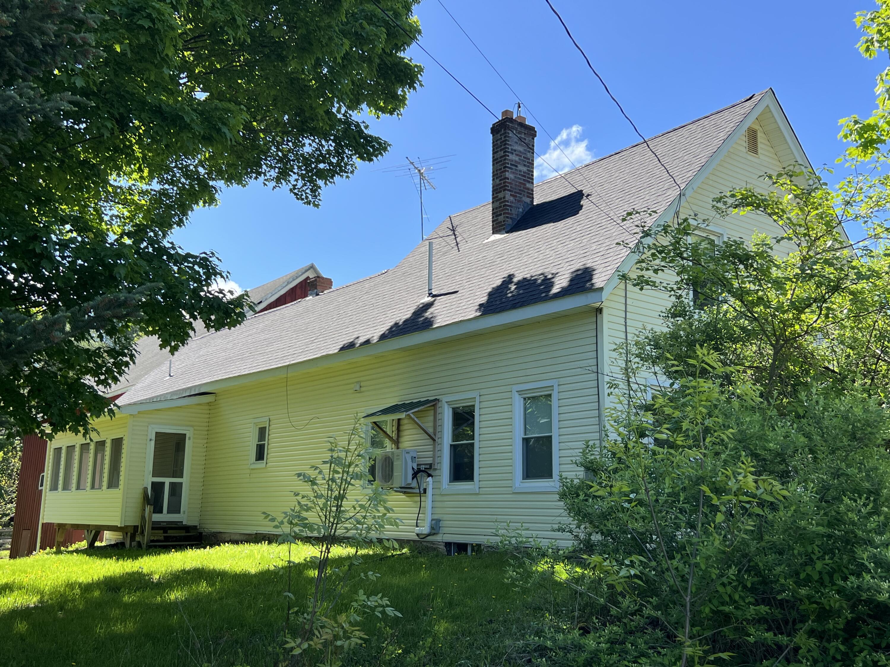 96 Exeter Road Garland, ME 04939 - Photo 4 of 77 4