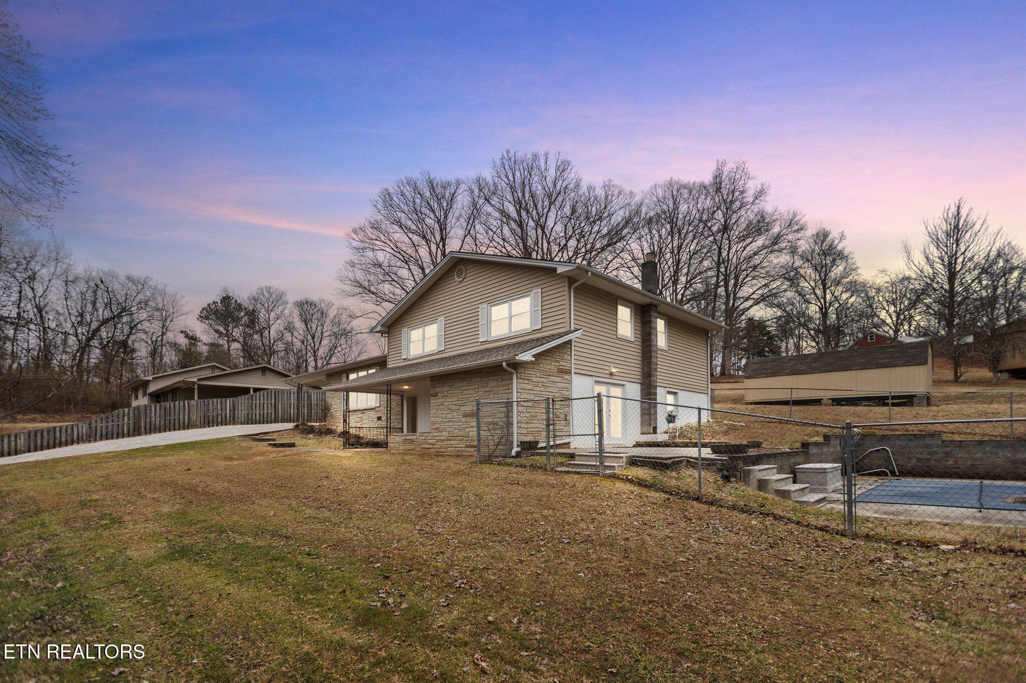 155 Chestnut Hill Road Harriman, TN 37748 - Photo 32 of 38 Photo May 14 2026, 9 43 39 PM