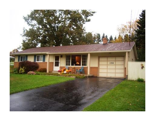 258 North Duffy Road Butler, PA 16001 - Photo 1 of 13 Exterior Front.