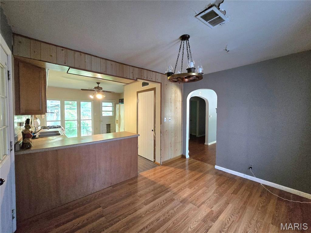 4150 Highway 16 Litchfield, IL 62056 - Photo 12 of 23