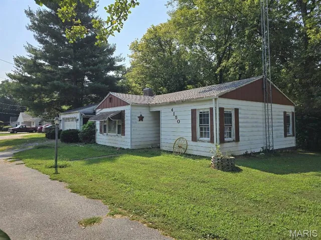 $65,000 | 4150 Highway 16, Litchfield, IL 62056
