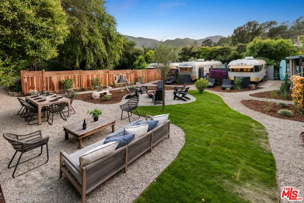 $2,595 | 272 North Topanga Canyon Boulevard, Unit 4, Topanga, CA 90290