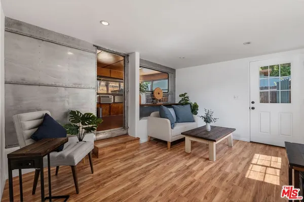 $2,595 | 272 North Topanga Canyon Boulevard, Unit 4, Topanga, CA 90290