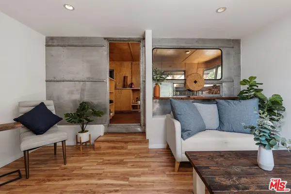 $2,595 | 272 North Topanga Canyon Boulevard, Unit 4, Topanga, CA 90290