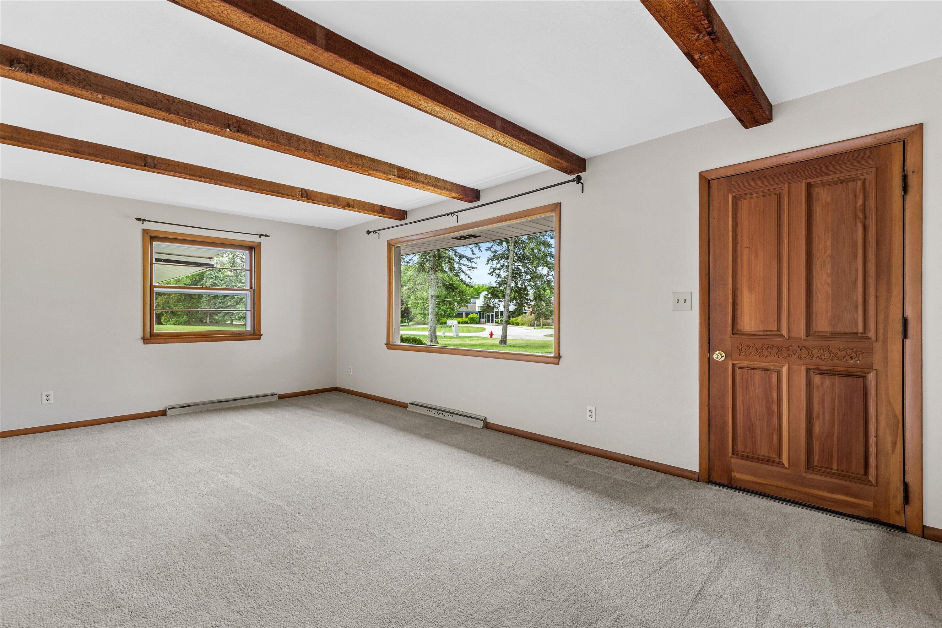 21190 Watertown Road Brookfield, WI 53045 - Photo 4 of 44 17-0G8A1686