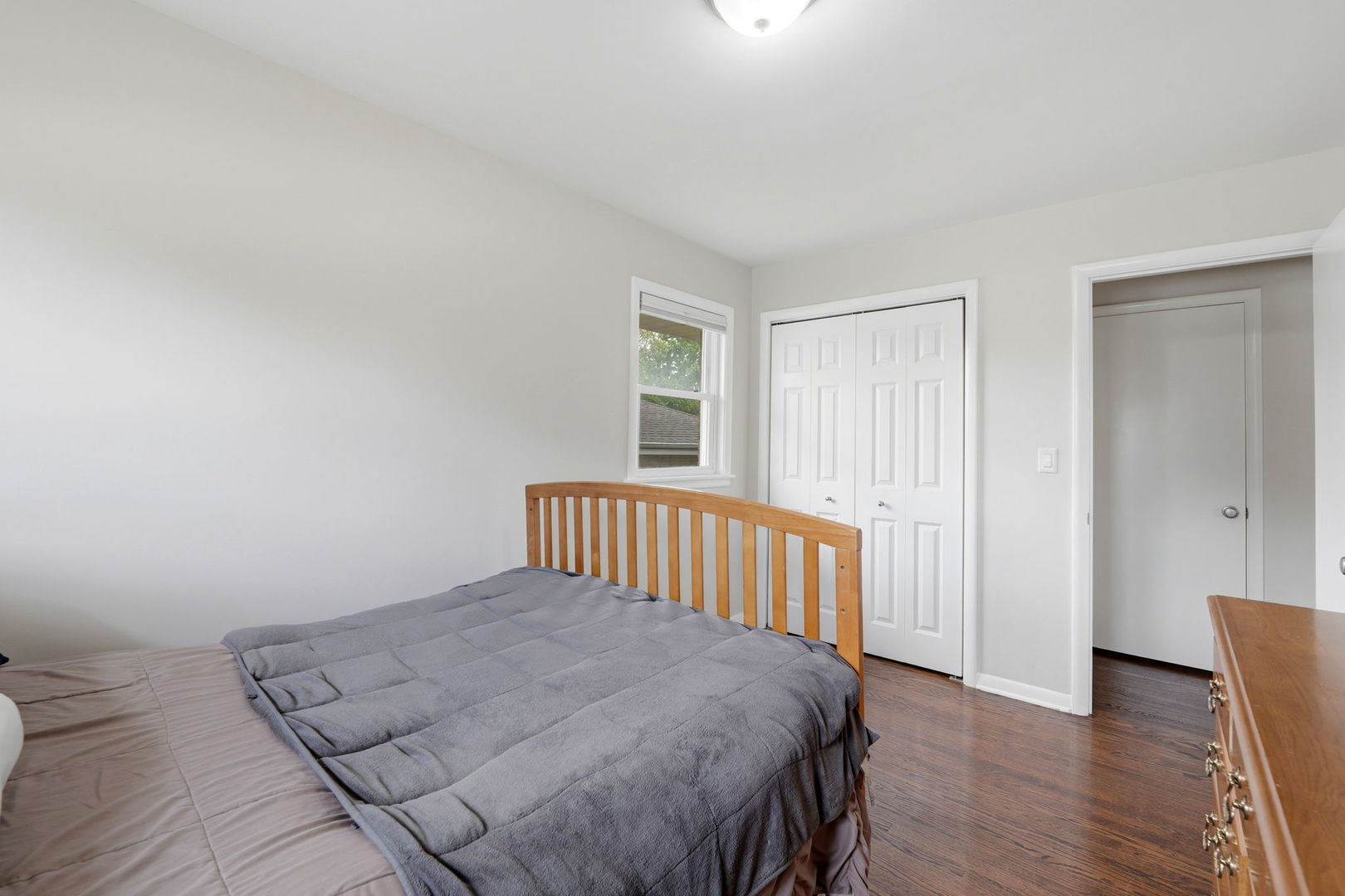 389 Michael John Drive Park Ridge, IL 60068 - Photo 17 of 40