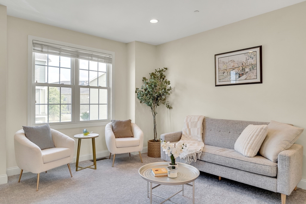 311 Littleton Road, Unit 31 Chelmsford, MA 01824 - Photo 6 of 29 Gallery Image 6