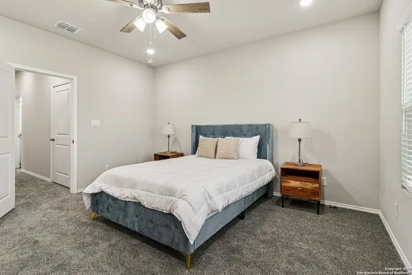 $1,800 | 106 Sai Manor, Unit 101, San Antonio, TX 78249