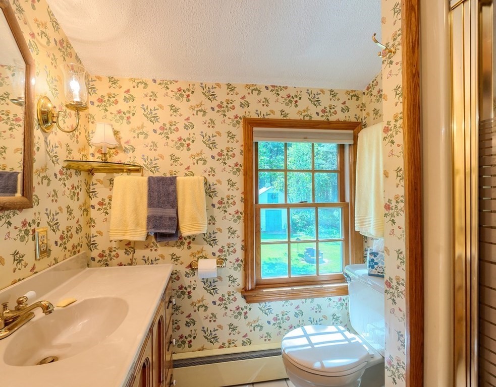 29 Country Road Westford, MA 01886 - Photo 25 of 38 Gallery Image 25